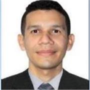 Profesor de Matematicas que imparte clases a niños de primaria y segundaria